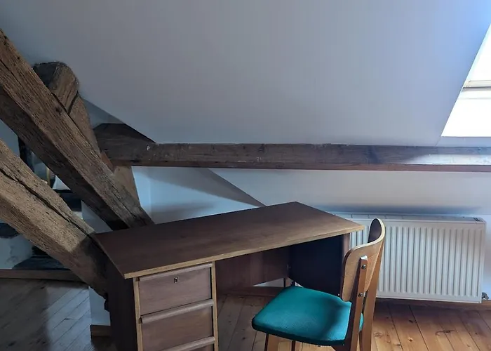 Comble En Centre De *