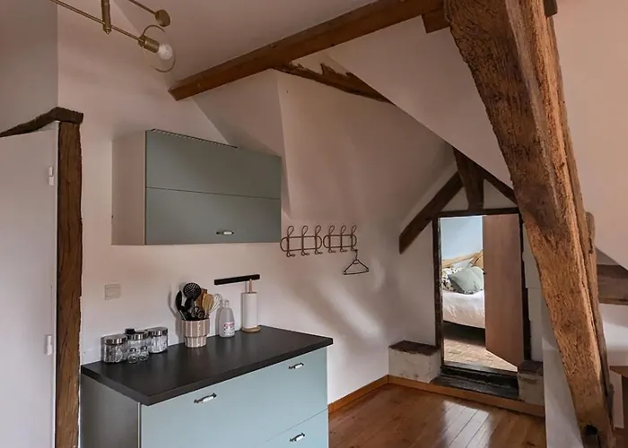 Comble En Centre De * בלם